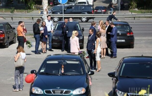 В сеть выложили фото со свадьбы сына Луценко