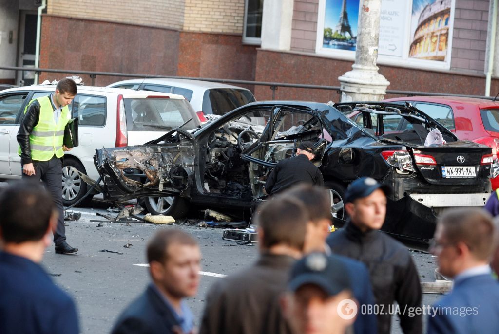 "Беженец из Чечни, патриот Грузии": все подробности подрыва авто в центре Киева, фото и видео с места ЧП