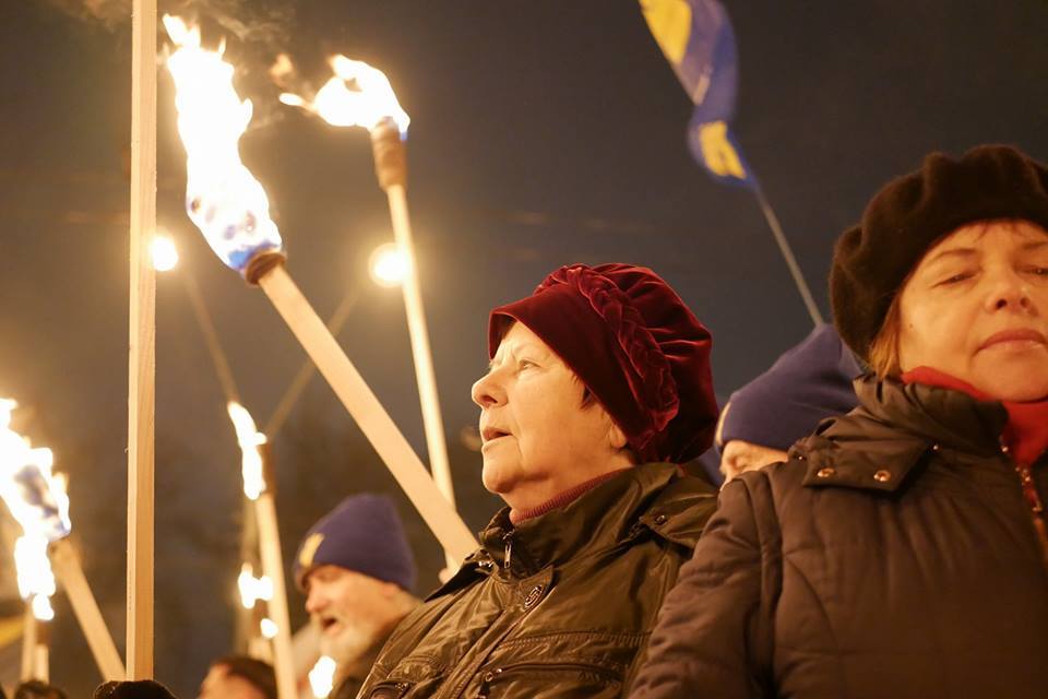 У Києві відбулась смолоскипна хода на честь Бандери