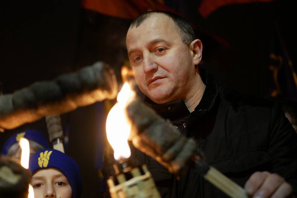 В Киеве состоялось факельное шествие в честь Бандеры