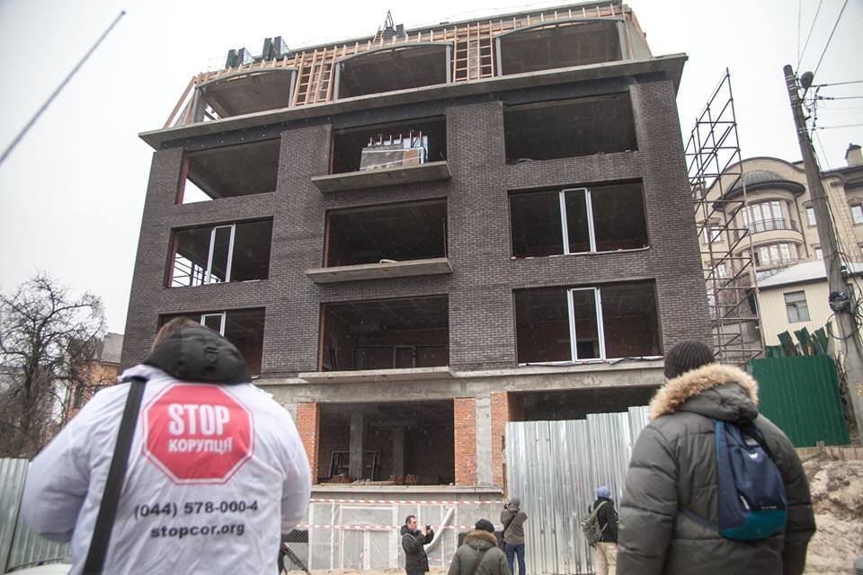 Скандальне будівництво в Києві: в КМДА прийняли рішення