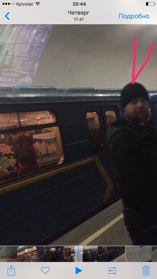 "Они на 100% вытащат ваши денежки": карманники из метро Киева попали на видео