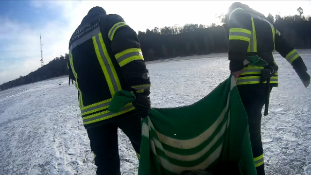 Лед не выдержал: в Черкассах произошло смертельное ЧП на реке