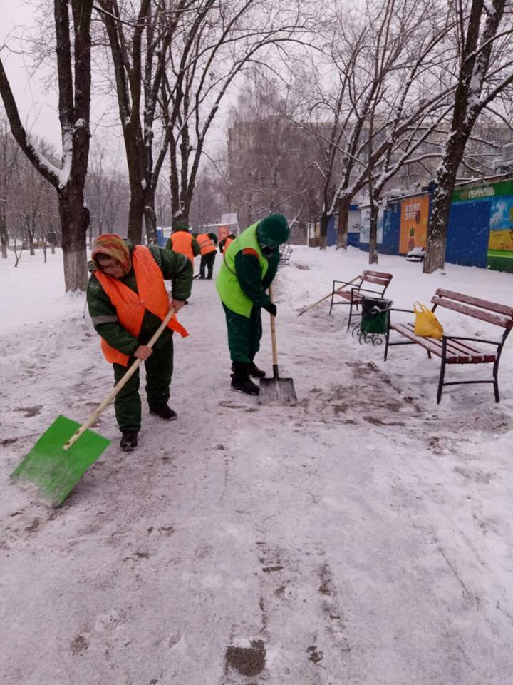 Киев накрыл снегопад: власти приняли жесткие меры