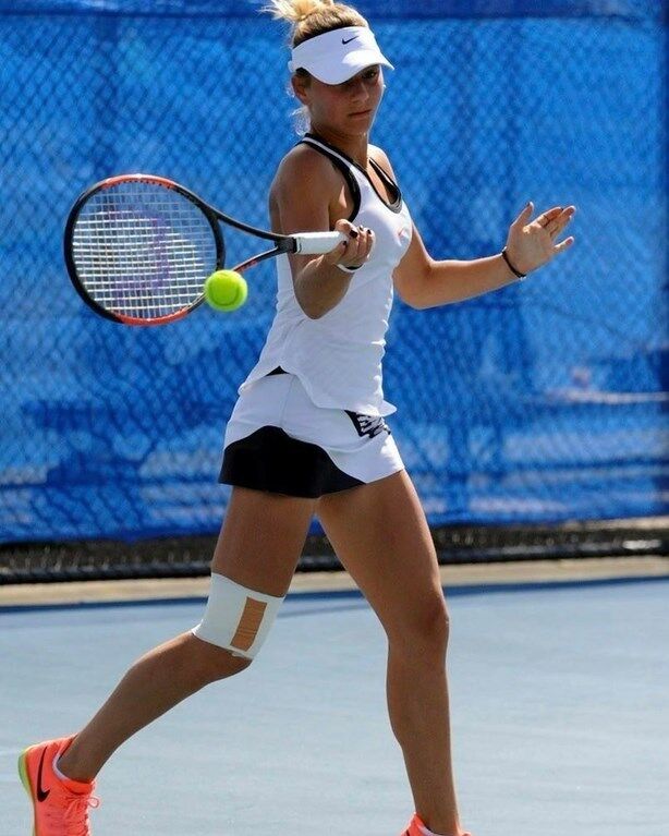 "Люблю свою країну!" Що потрібно знати про 15-річну українку, яка поставила на вуха весь світ