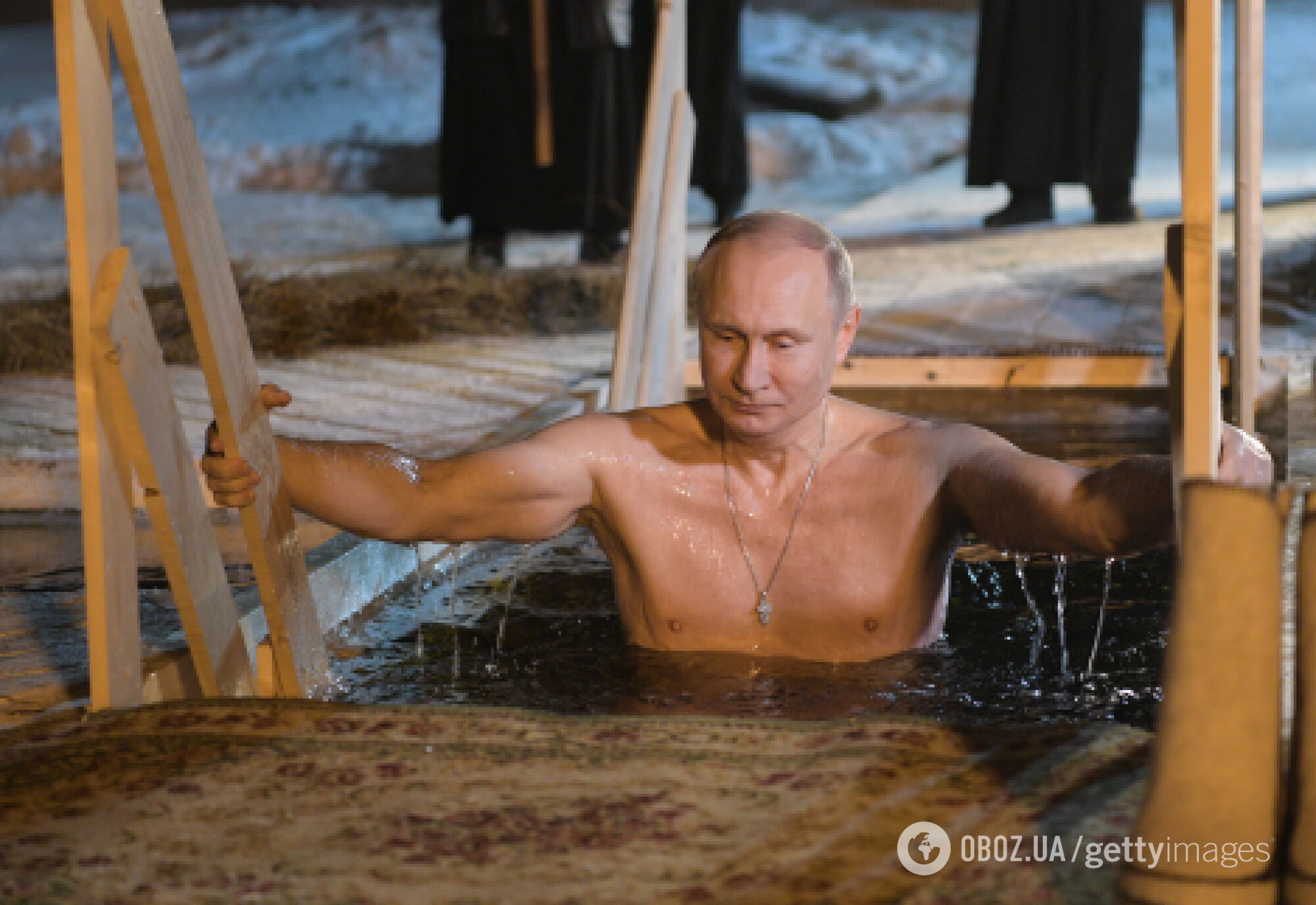 "Новое дно искал": Путин взбесил россиян крещенскими купаниями