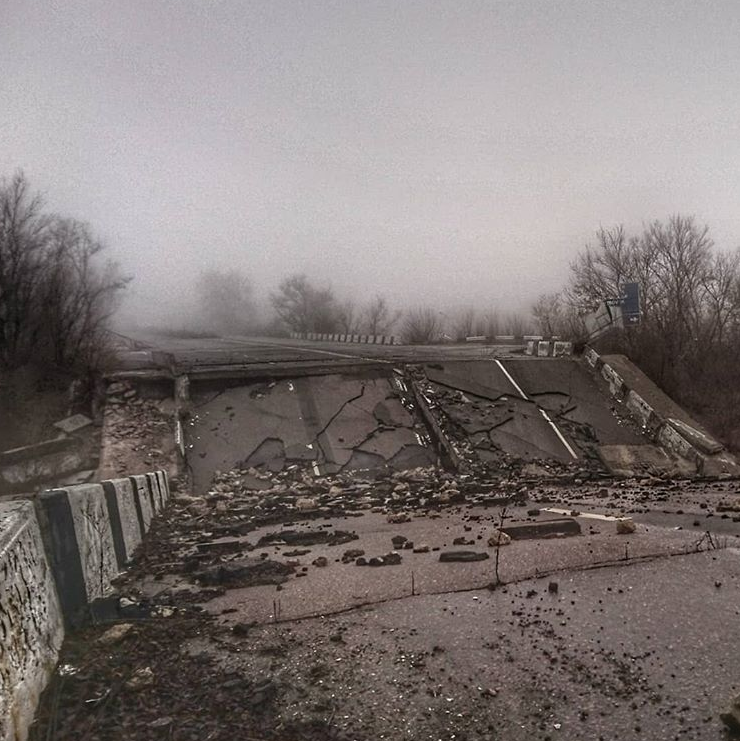 "Слава "ДНР": мережу шокували знімки зруйнованого Донецька