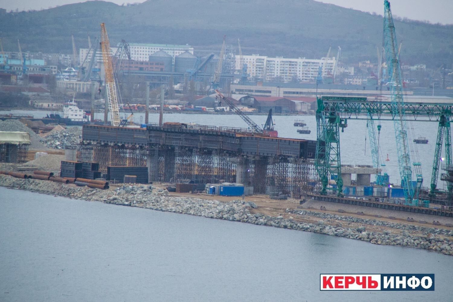 Строительство Керченского моста в Крыму: появились новые фото
