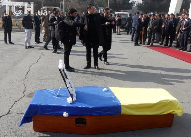 Прощання із загиблими українцями в Кабулі