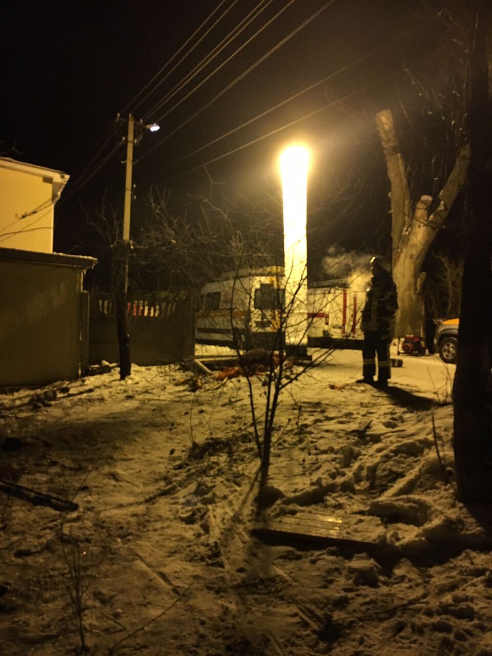 З'явилися моторошні фото з місця вибуху на Київщині