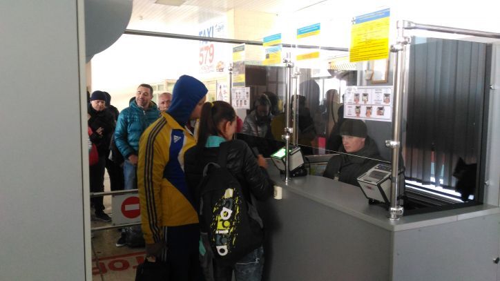 В запорожском аэропорту начали сканировать биометрические данные россиян (ФОТО)