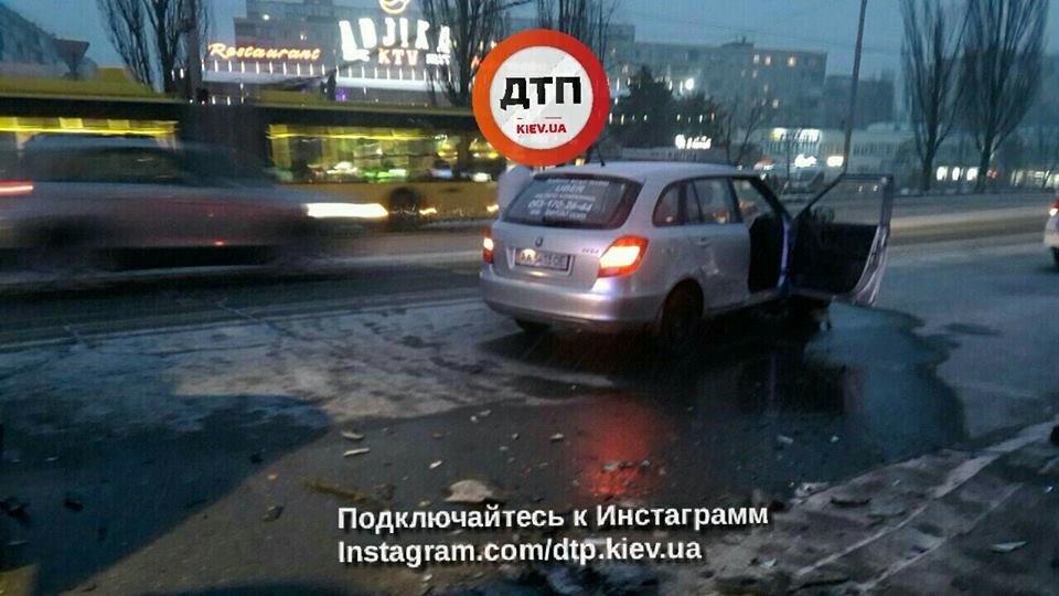 Водій був під кайфом: у Києві сталося обурливе ДТП