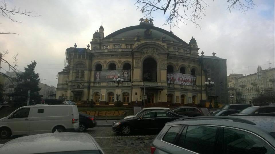 Не минуло й доби: скандал з оперою в Києві отримав продовження