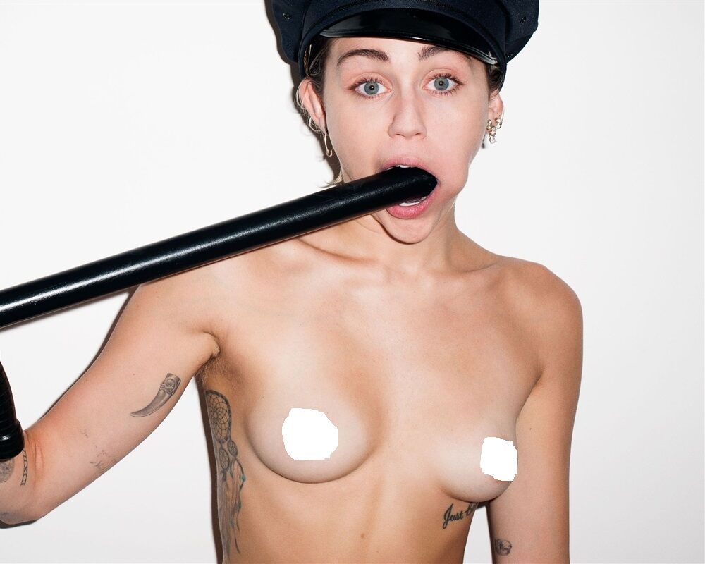 Nearly Naked Pictures Of Miley Cyrus Nude