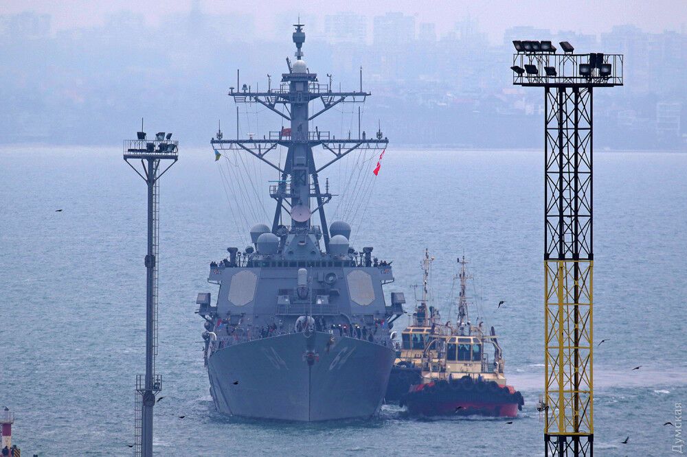 В Одесский порт зашел боевой корабль НАТО: стала известна цель