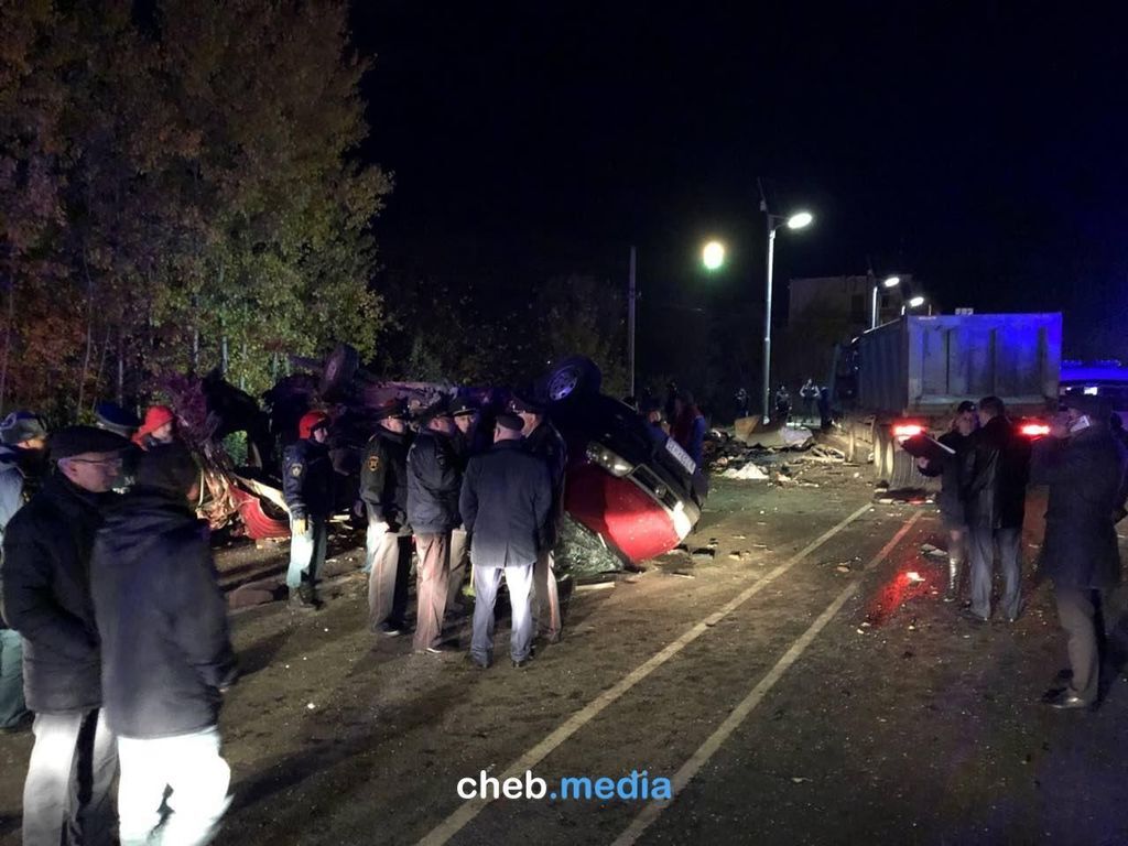 У Росії сталася кривава ДТП з маршруткою: безліч загиблих. Фото і відео
