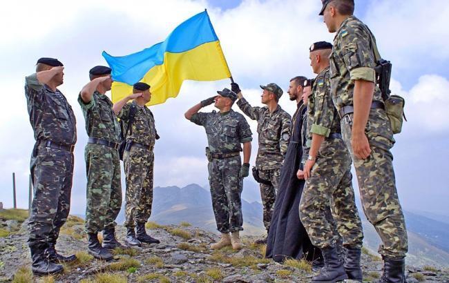День защитника Украины: оригинальные поздравления в стихах
