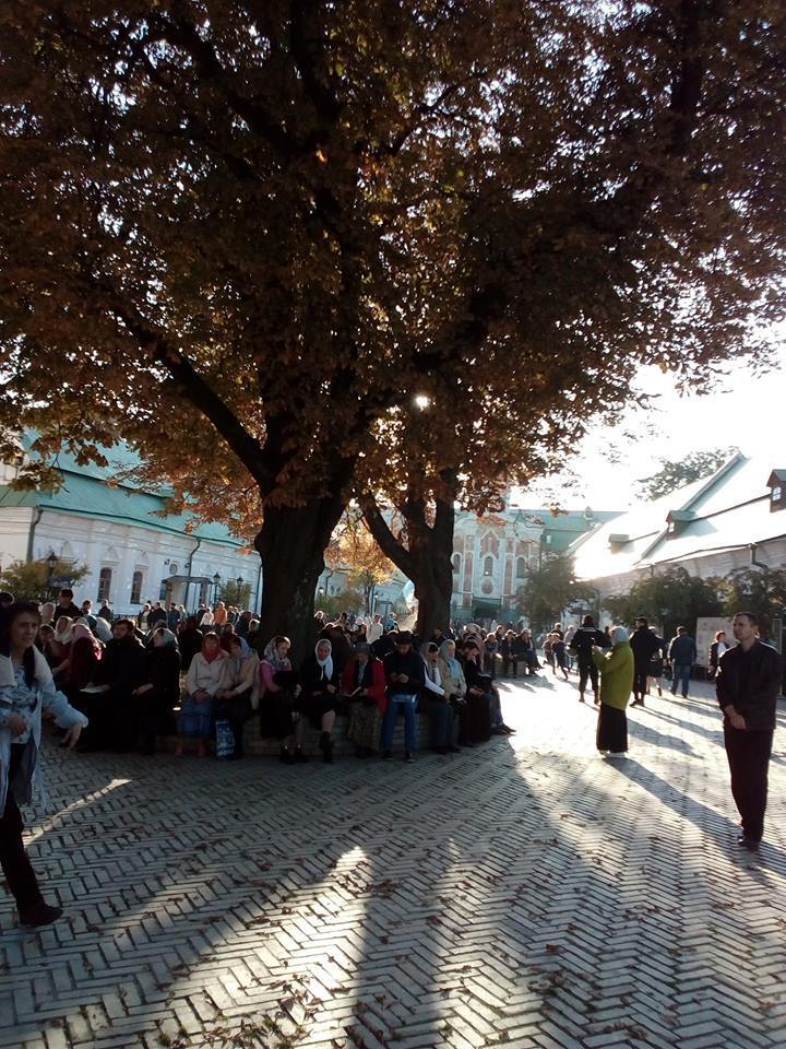 Ð’ ÐšÐ¸ÐµÐ²Ð¾-ÐŸÐµÑ‡ÐµÑ€ÑÐºÐ¾Ð¹ Ð»Ð°Ð²Ñ€Ðµ Ð·Ð°Ð´ÐµÑ€Ð¶Ð°Ð½Ñ‹ Ð±Ð¾Ð»ÐµÐµ 120 "Ñ‚Ð¸Ñ‚ÑƒÑˆÐµÐº": Ð¿Ð¾ÑÐ²Ð¸Ð»Ð¸ÑÑŒ Ñ„Ð¾Ñ‚Ð¾