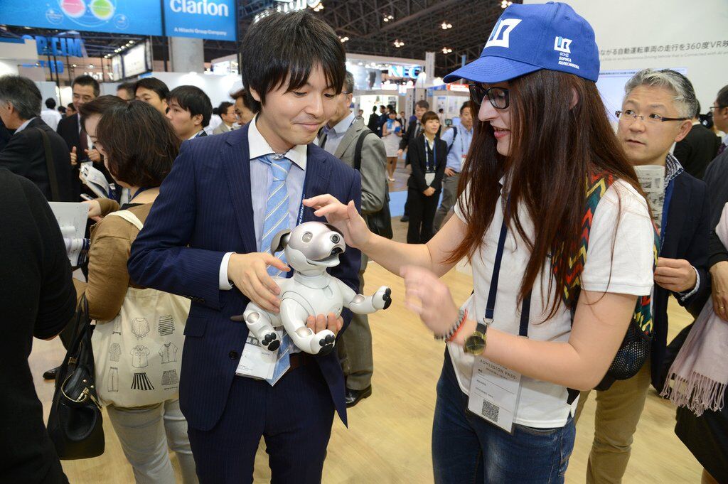 Украинские студенты в Японии: роботы-помощники, технологии будущего, собака Хатико