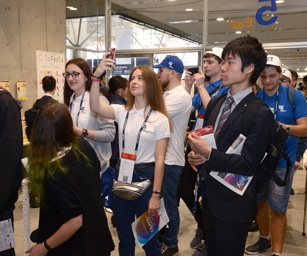 Українські студенти в Японії: роботи-помічники, технології майбутнього, собака Хатіко