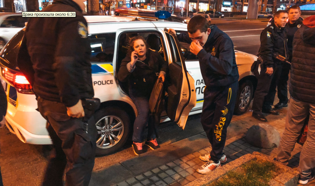 Плакав і обзивався: у центрі Києва помітили неадекватну людину