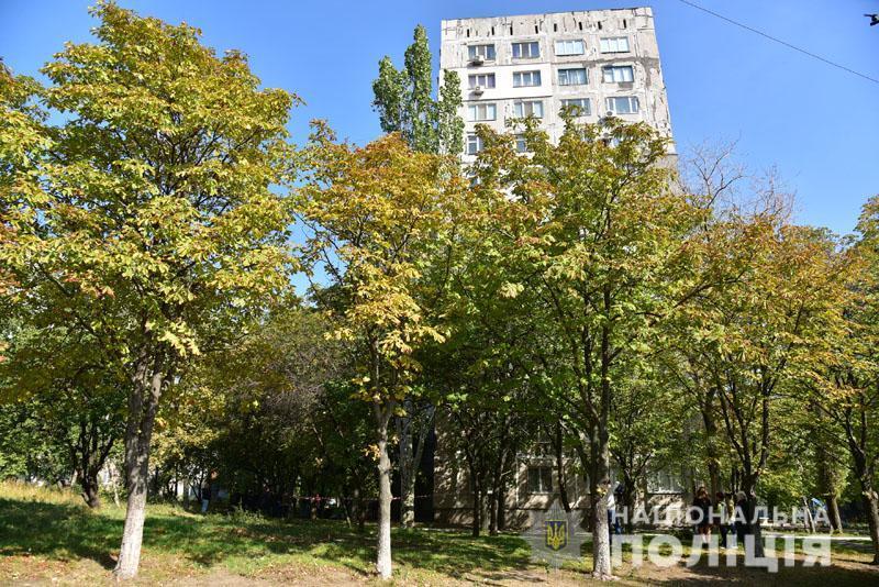 "Похороните нас вместе": в Мариуполе дети совершили самоубийство