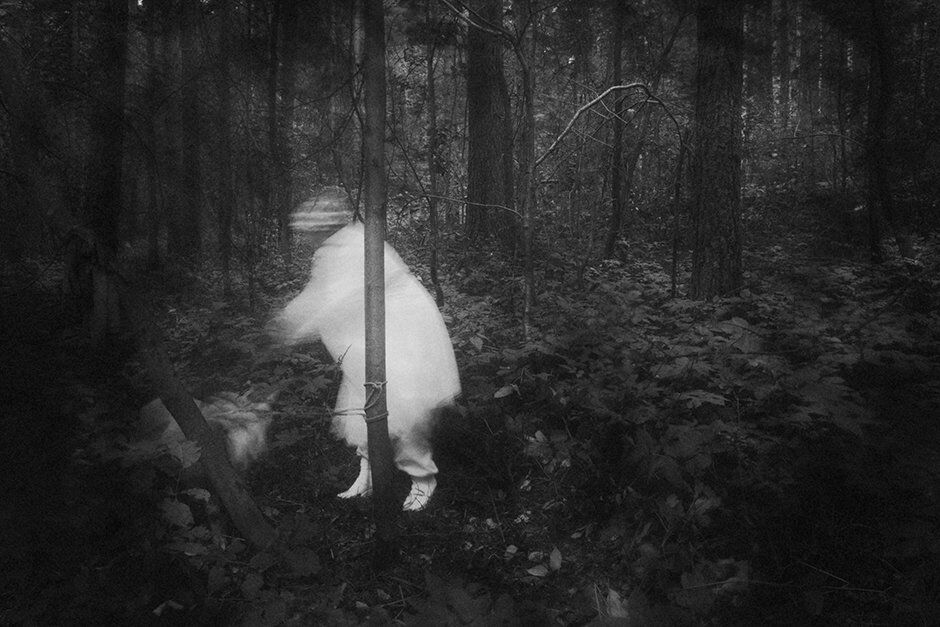 ''Разруха и запустение'': фотографы показали ''былое величие'' Украины и России