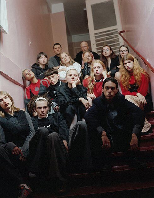 ''Разруха и запустение'': фотографы показали ''былое величие'' Украины и России