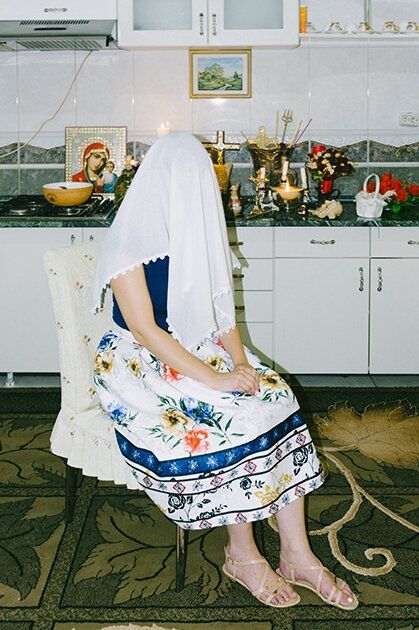 ''Разруха и запустение'': фотографы показали ''былое величие'' Украины и России