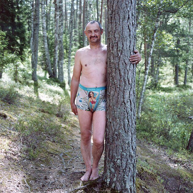 ''Разруха и запустение'': фотографы показали ''былое величие'' Украины и России