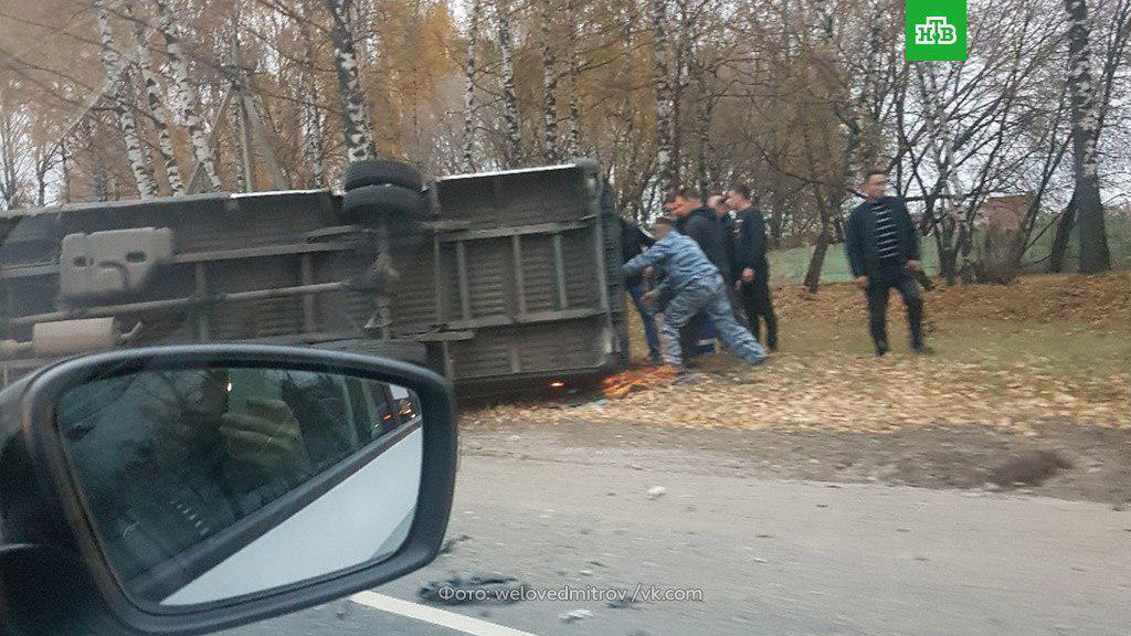 Под Москвой произошло масштабное смертельное ДТП с автобусом и маршруткой: множество пострадавших 