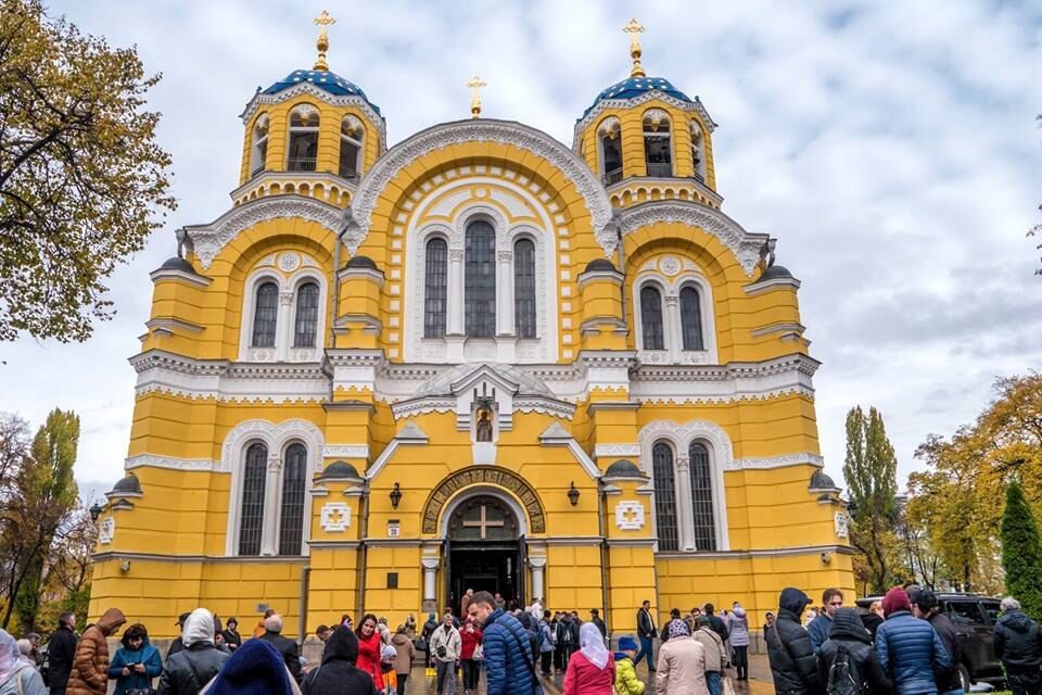 Выдающиеся соборы, церкви и храмы в Киеве: впечатляющие фото