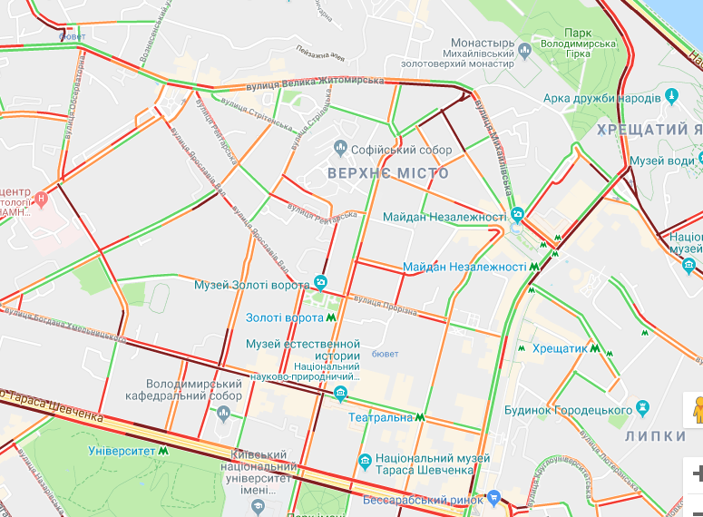 Київ застряг у гігантських заторах: опублікована карта