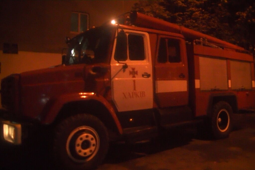 У Харкові спалахнув гуртожиток: постраждали 6 студентів. Фото і відео з місця НП