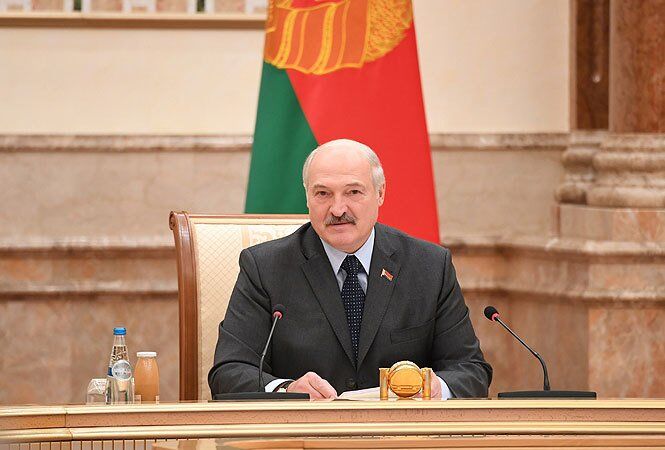 ''Конфлікт на нашій землі'': Лукашенко вписався за ''вибори'' на Донбасі