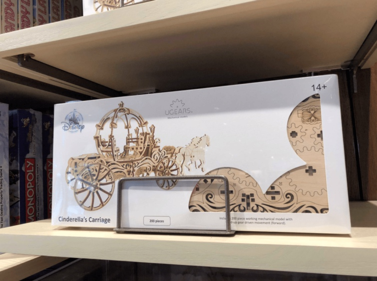 В магазинах Disney начали продавать украинские 3D-конструкторы