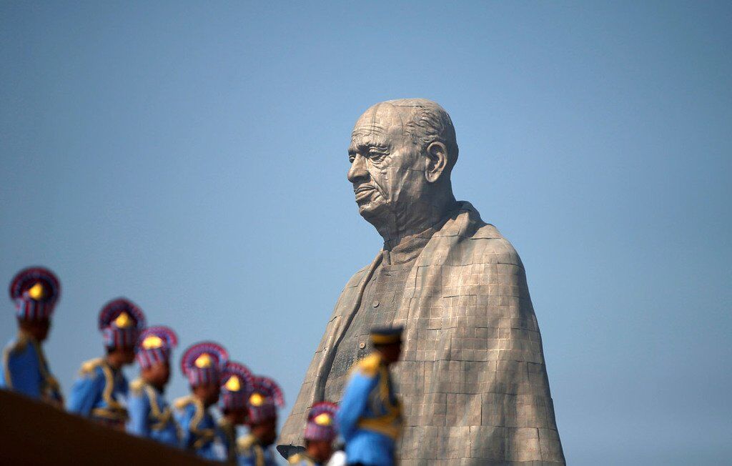 В Индии достроили самую высокую статую в мире: впечатляющие фото