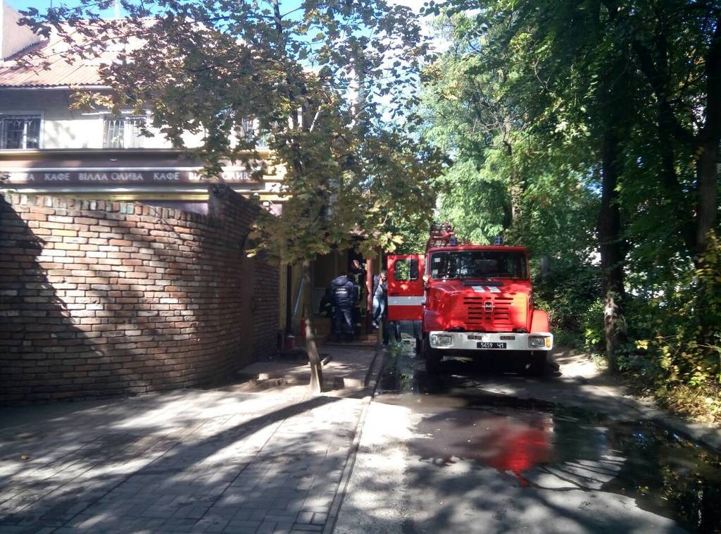 В известном кафе в центре Запорожья произошло замыкание 
