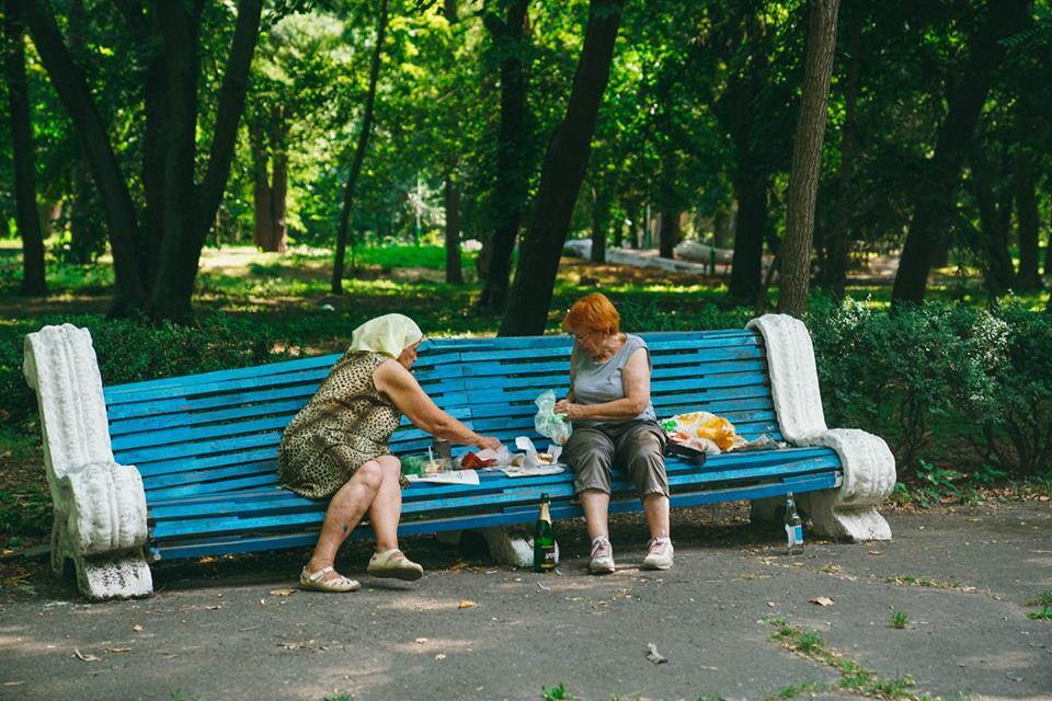 Люди и мелочи: фотограф показал необычные снимки Одессы