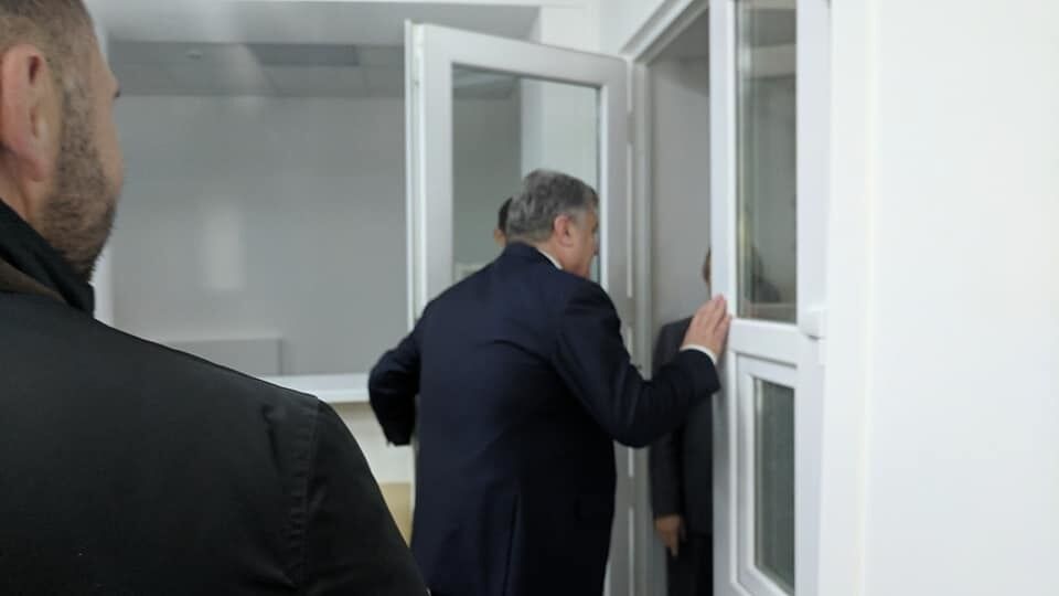 ''Не представляю, из чего он сделан'': блогер провела весь день с Порошенко