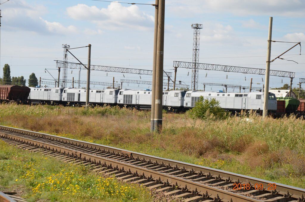 "Сами передвигаться не могут": в Украине указали на проблемы с новыми локомотивами из США