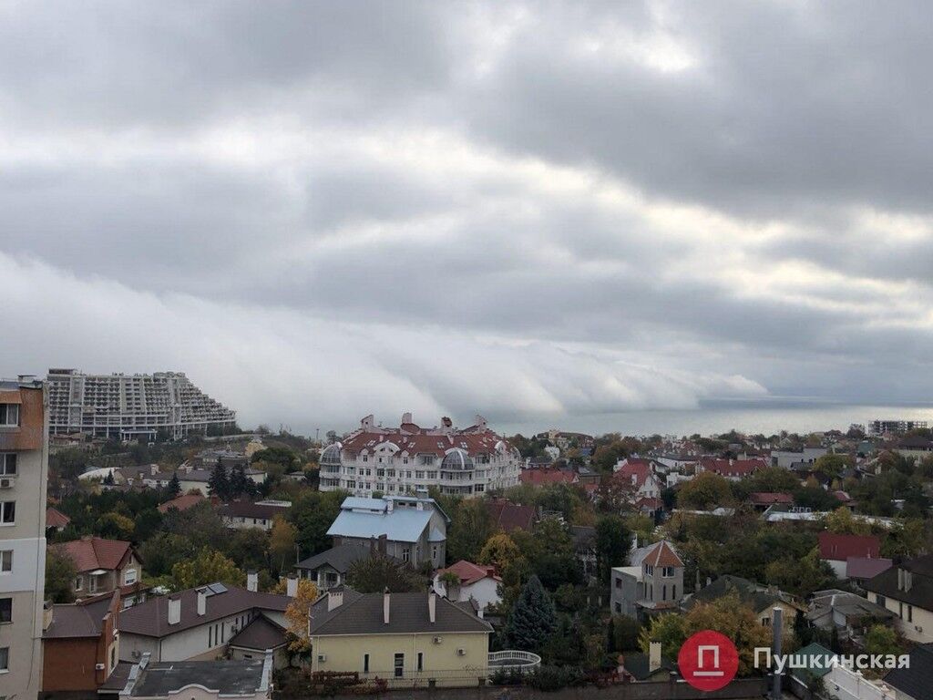 Туман в Одесі: опубліковано захоплююче відео