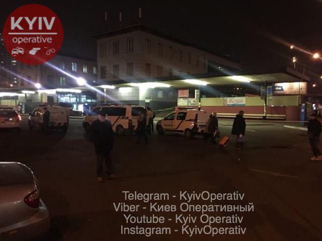 В Киеве ''заминировали'' четыре вокзала: стали известны требования преступника 