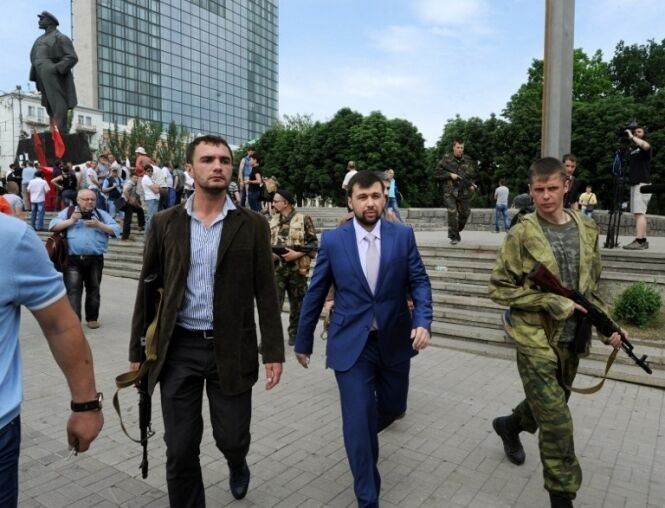 Еле пиджак застегнул: в сети высмеяли располневшего главаря ''ДНР''
