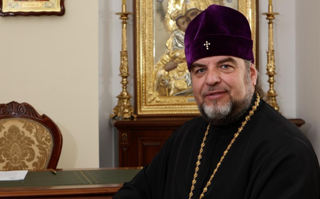 Пошел против УПЦ МП: названо имя епископа, не подписавшего решение Синода