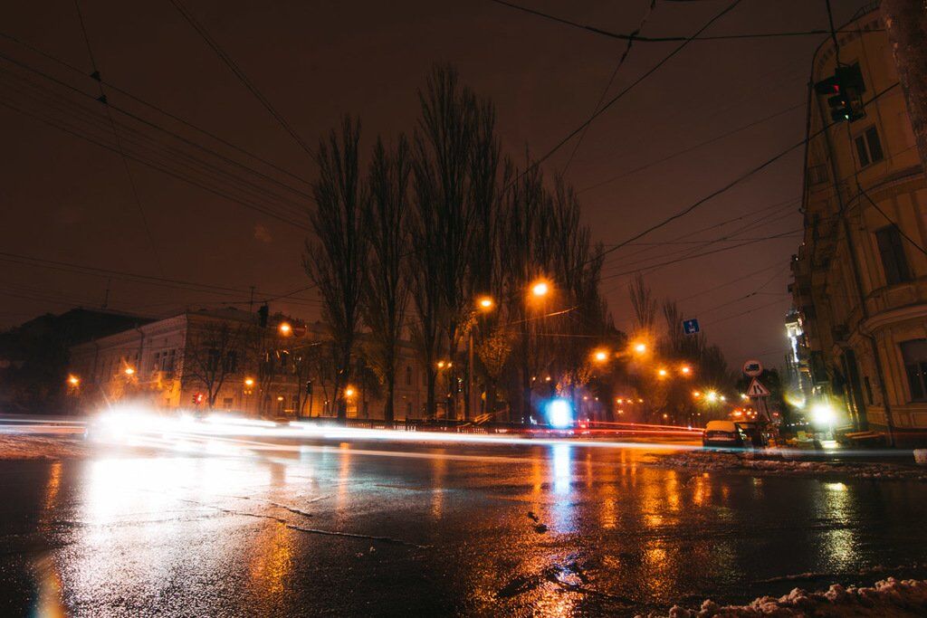 Перший сніг у Києві: в мережі з'явилися нові барвисті фото столиці