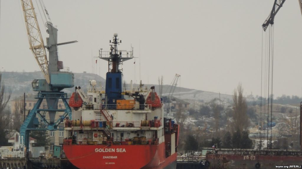 Росія грозить за лічені хвилини перекрити Україні Азовське море