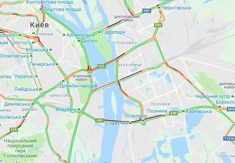 Улицы Киева парализовали пробки: карта "красных" участков 