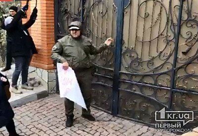 Автокефалия для Украины: в УПЦ МП заявили о нападении на резиденцию митрополита