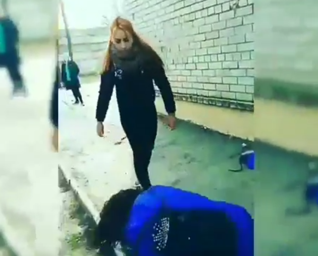 В Запорожье студентка зверски избила девушку и похвасталась жестоким видео